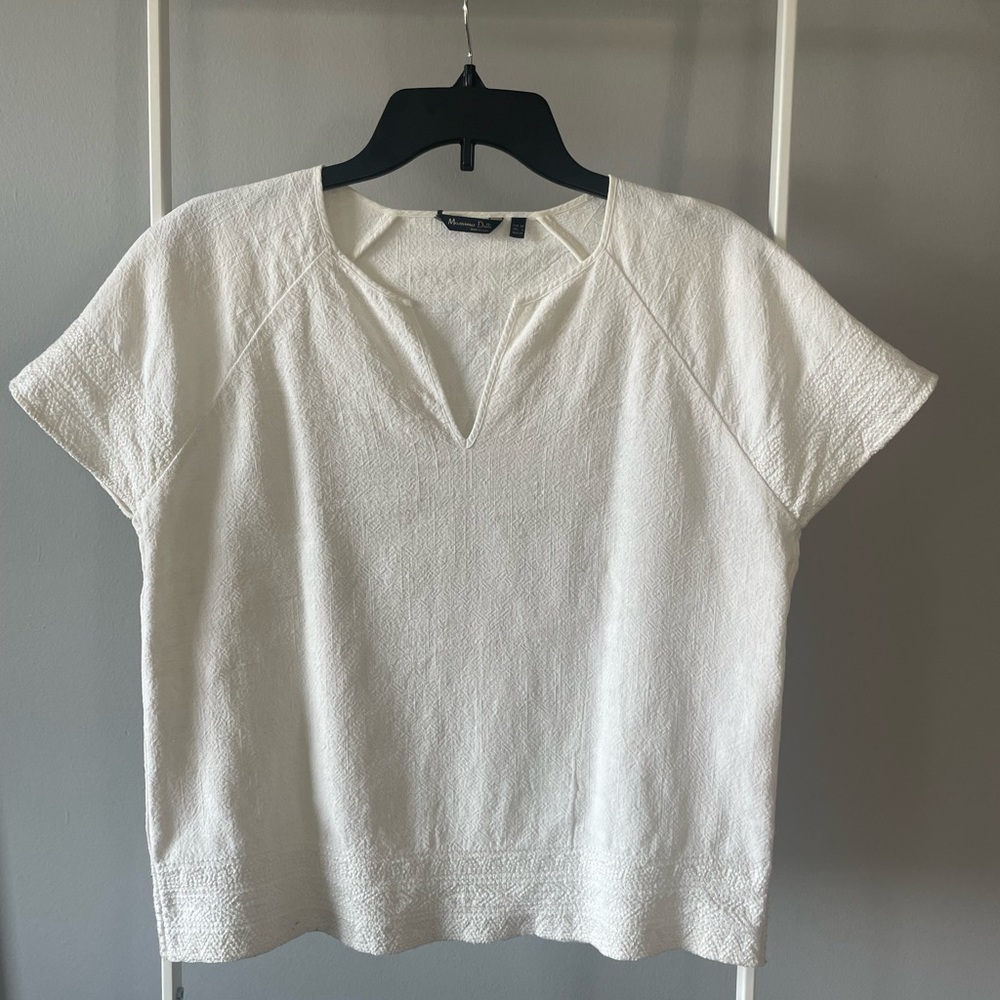 Massimo Dutti white Textured / embroidered Blouse